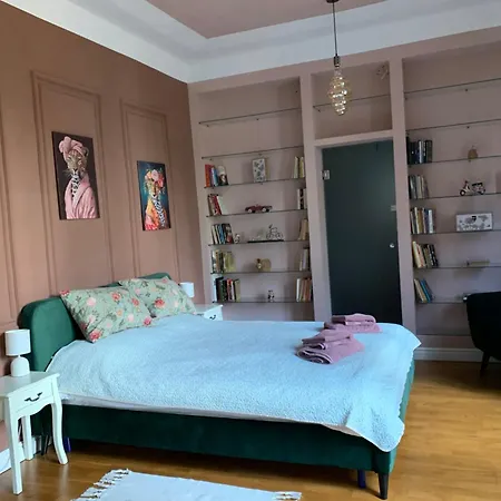 Cozy Townhouse In The Heart Of Lejlighed *