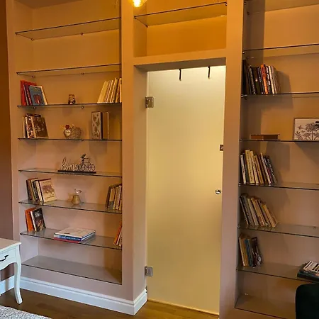 Cozy Townhouse In The Heart Of Lejlighed