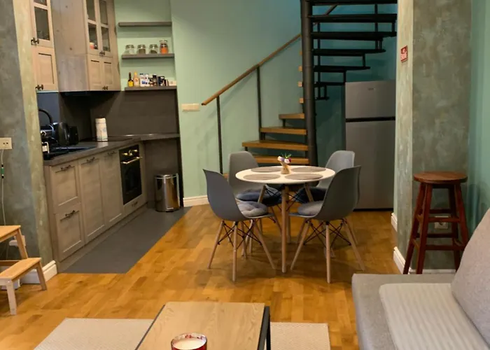 Cozy Townhouse In The Heart Of Lejlighed *