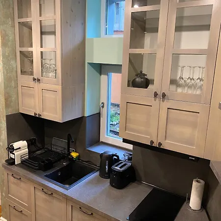 Cozy Townhouse In The Heart Of アパート *